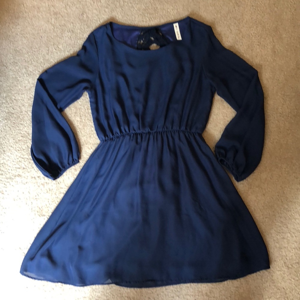 Women’s long sleeve dress
